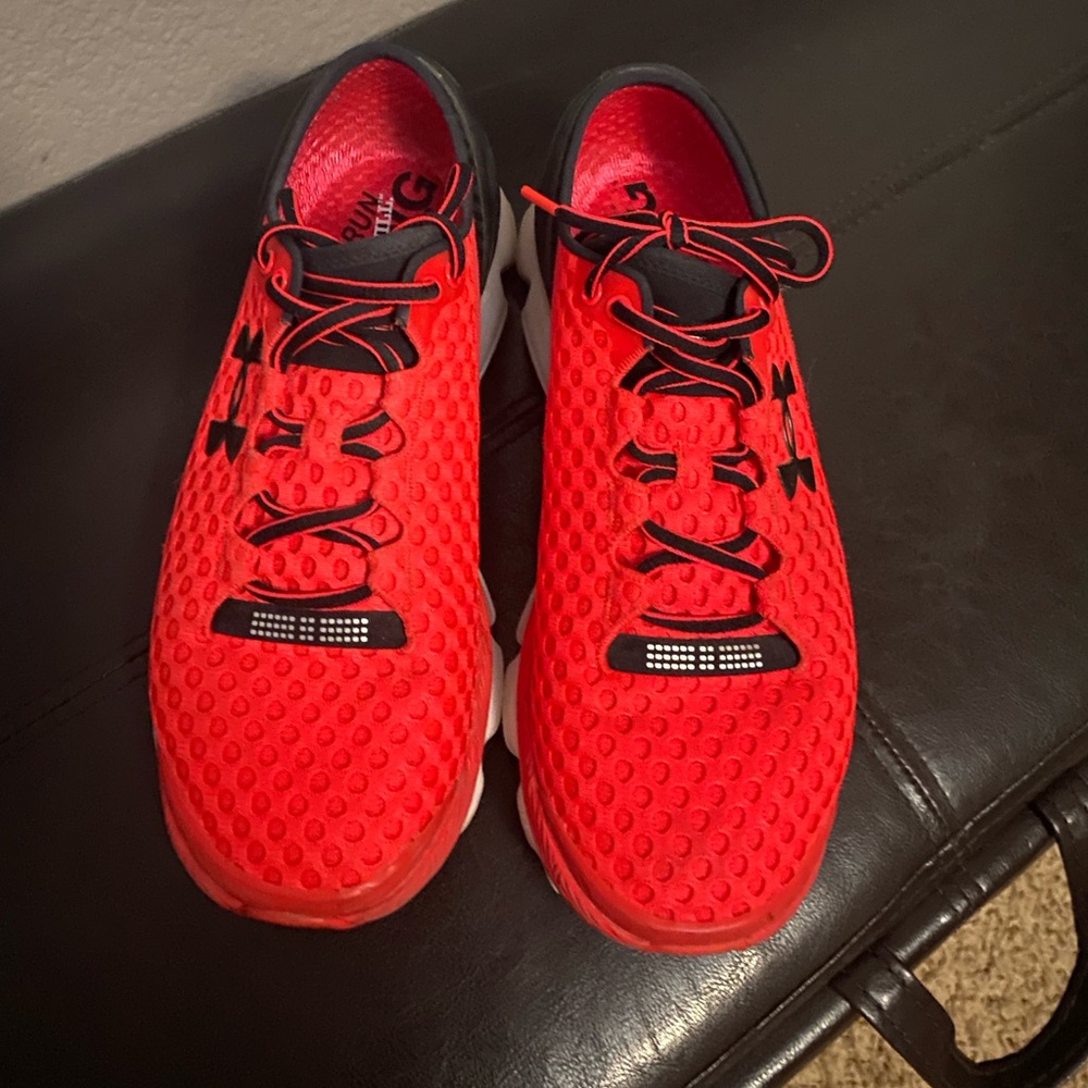 Men’s Under Armour Sneakers 8.5
